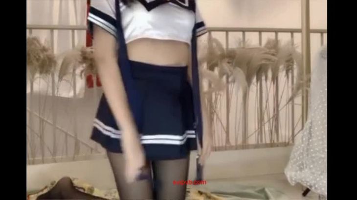 斗鱼花田ASMR助眠哄睡视频在线播放,沉浸式颅内按摩体验