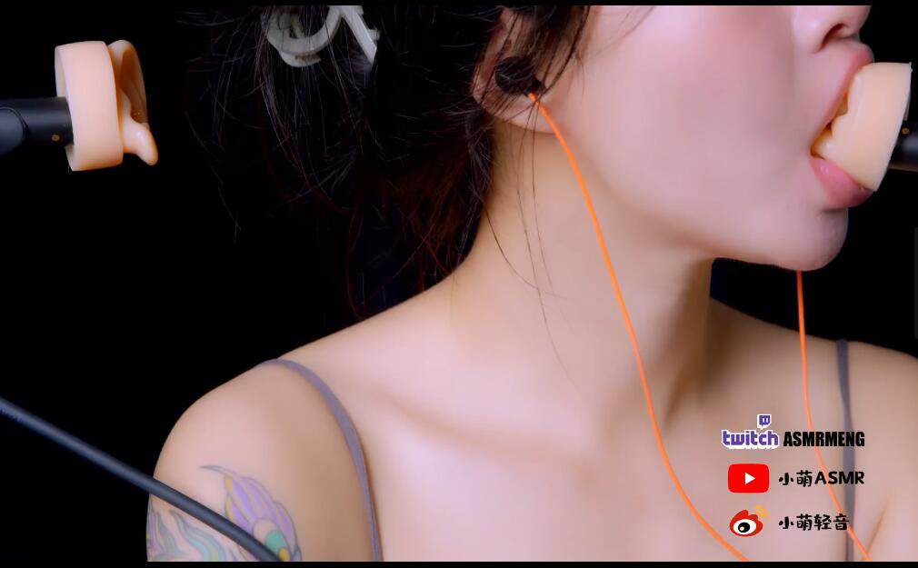 小萌ASMR 口腔音 吊带舔耳