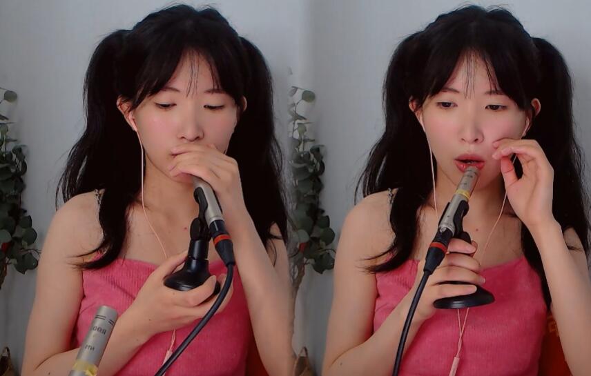 芝麻对辣ASMR 软糯舔耳心 略略略弹舌