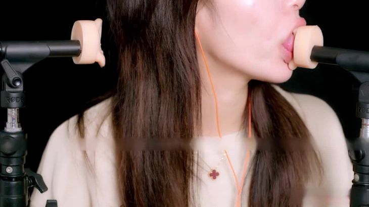 小萌ASMR舔耳喘息口腔音在线播放:沉浸式助眠视频