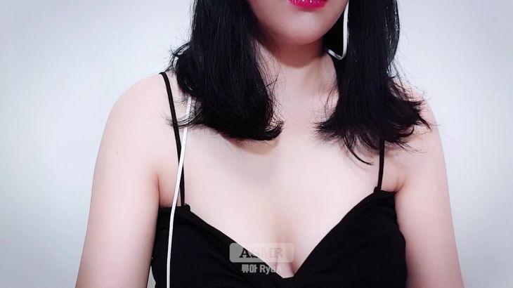 RyuA阿玉ASMR视频在线播放:木质敲击放松助眠视听盛宴