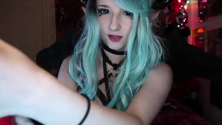 AftynRose ASMR在线播放:耳畔魔女の沉浸式助眠视频