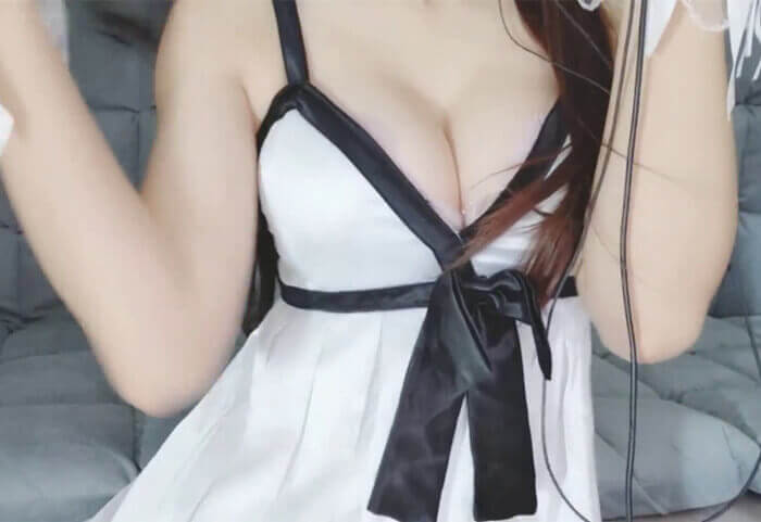 斗鱼 w黑米粥w 火箭礼包 ASMR 性感睡衣 这也太大了吧