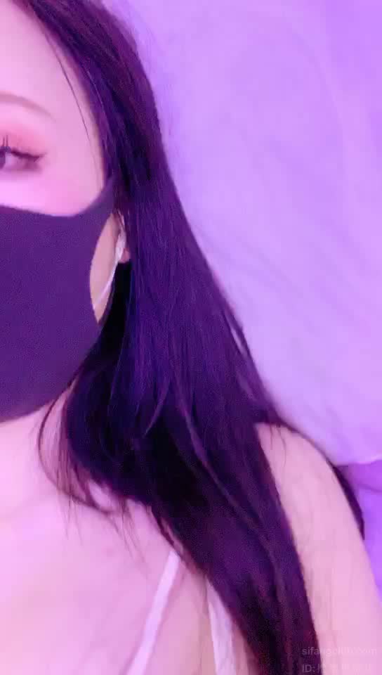 大三丝ASMR助眠视频在线播放:沉浸式耳语与3D音效触发颅内高潮