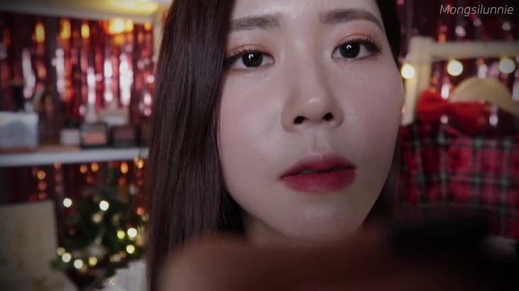 娜拉ASMR在线视频:圣诞派对化妆与耳部护理放松体验