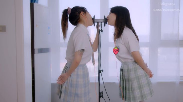 小萌ASMR在线播放:助眠口腔音与草莓咀嚼声的沉浸式体验