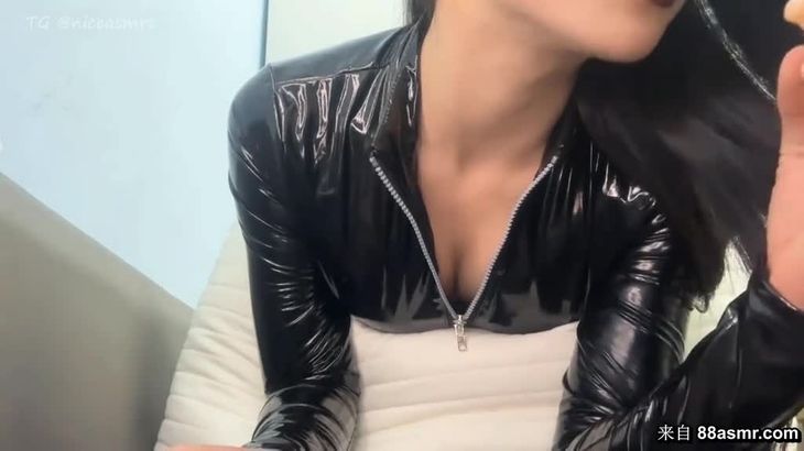 娜美ASMR皮大衣视频在线播放:沉浸式感官体验