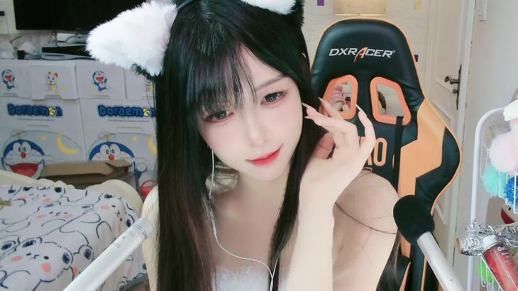 娜娜Sweet ASMR在线播放:沉浸式耳语按摩与助眠水声视频